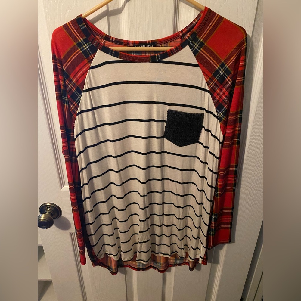 NWOT Heimish USA Long Sleeve Flannel/Stripe Pattern T-Shirt Size Large